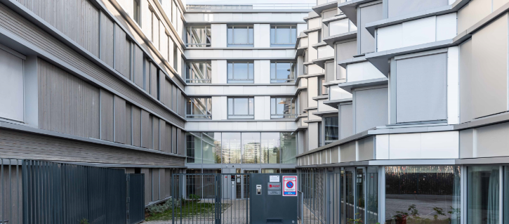 Construction d'une Résidence Étudiante, Foyer Jeunes Travailleurs et Résidence Sociale à Paris : Expertise d'AB Projects